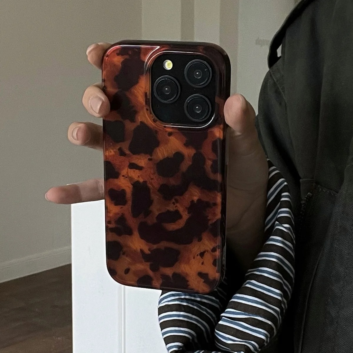 Retro-Amber-Textur Laser-Handy – Phone Accessories Kiosk Bewertung und Preis
